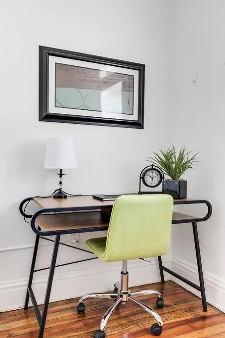 Apartamento Chic Urban Couples Retreat: Perfect Getaway 'N Rva Richmond