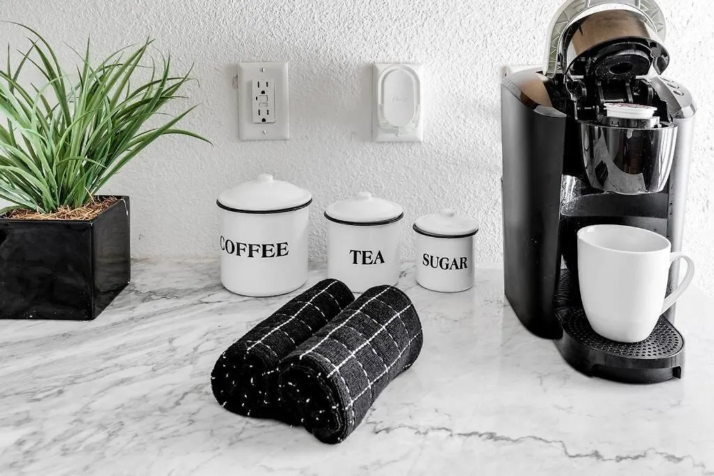 Apartamento Chic Urban Couples Retreat: Perfect Getaway 'N Rva Richmond Estados Unidos