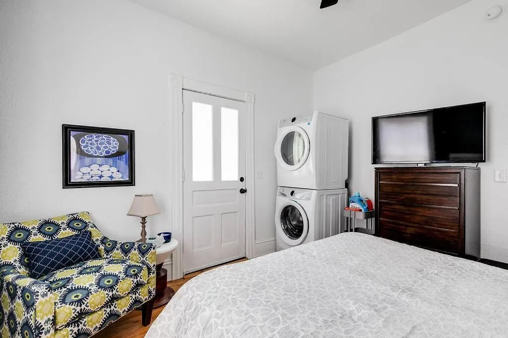 Apartamento Chic Urban Couples Retreat: Perfect Getaway 'N Rva Richmond